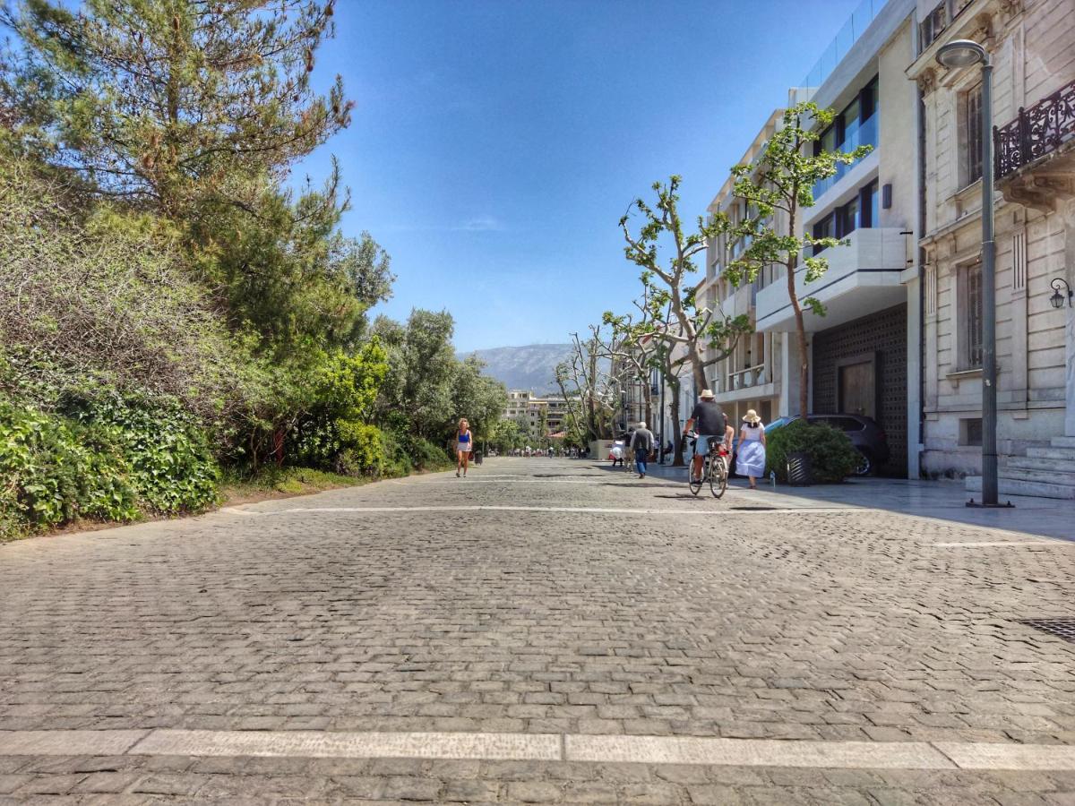 Under The Rock Of Acropolis By Yha Apartment Athens Luaran gambar